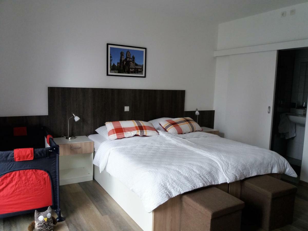 Gaestehaus Am Hochsimmer Ettringen  Zewnętrze zdjęcie